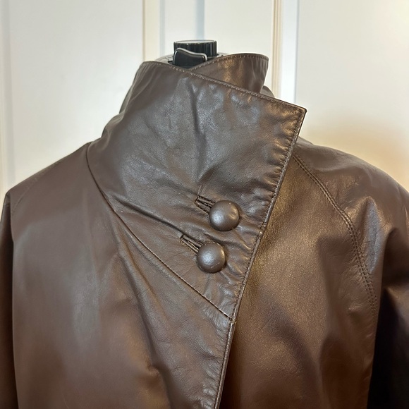 Lowell & Whitney 1980’s Vintage Leather Jacket - Picture 2 of 10